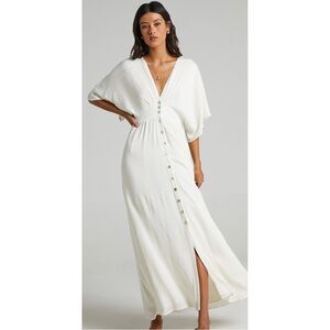 Showpo SITTING PRETTY MAXI DRESS - SHORT SLEEVE BUTTON DOWN DRESS 8 Medium